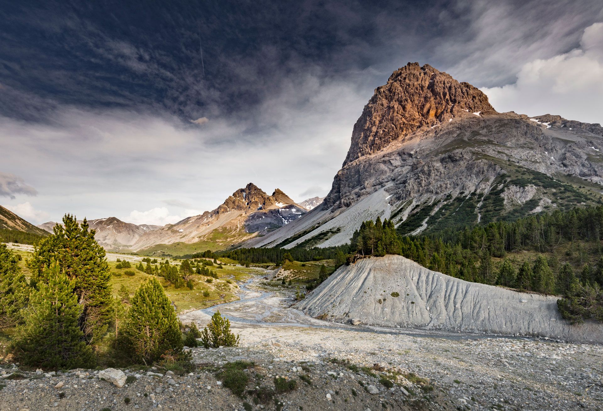 DANUSER 170622185907 WEB